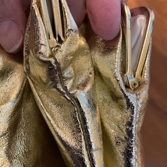 Jane Shilton genuine leather gold evening bag with three pockets & snap closure - Picture 15 of 15